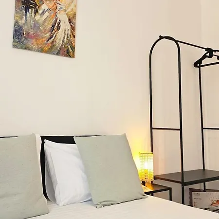 公寓 Sweet Dreams Comfy Calea Victoriei 布加勒斯特